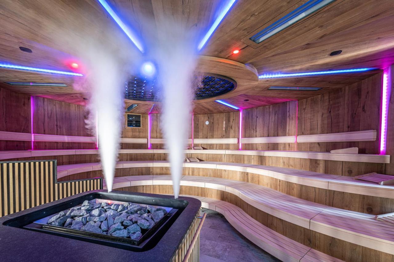 Alpin Life Resort Luerzerhof Унтертауэрн Экстерьер фото