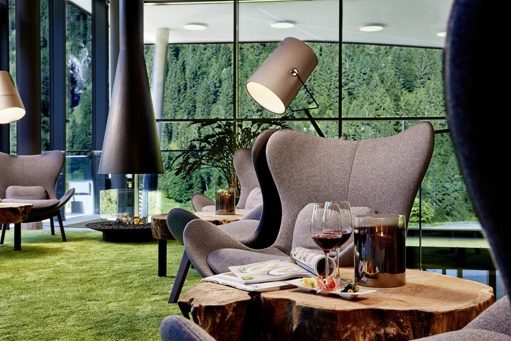 Alpin Life Resort Luerzerhof Унтертауэрн Экстерьер фото